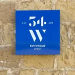 Bed & Breakfast Fiftyfour West Boutique Living 4*