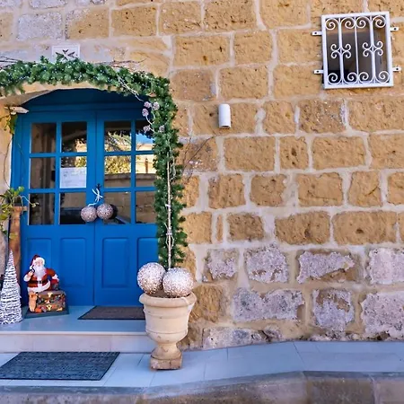 Fiftyfour West Boutique Living