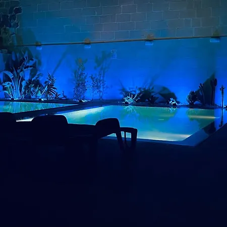 فندق مبيت وإفطار Fiftyfour West Boutique Living Għarb