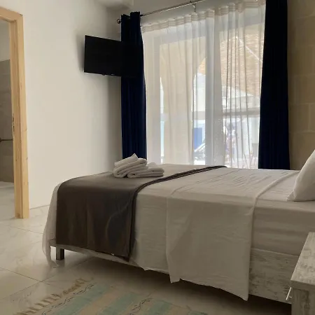 Fiftyfour West Boutique Living B&B