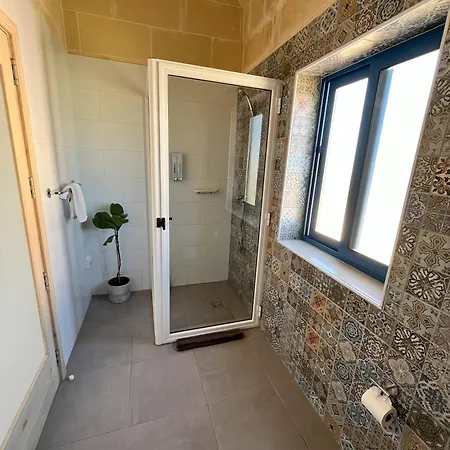 Fiftyfour West Boutique Living Bed & Breakfast