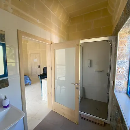 Fiftyfour West Boutique Living 4*