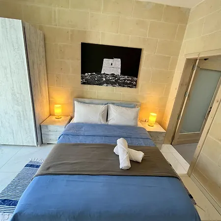 Fiftyfour West Boutique Living 가르브