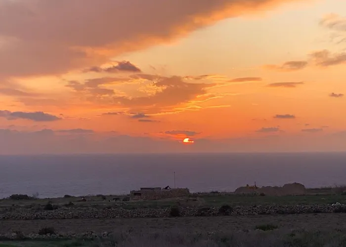 Fiftyfour West Boutique Living Bed & Breakfast Gharb (Gozo)