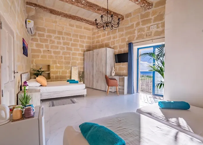 Fiftyfour West Boutique Living Bed & Breakfast