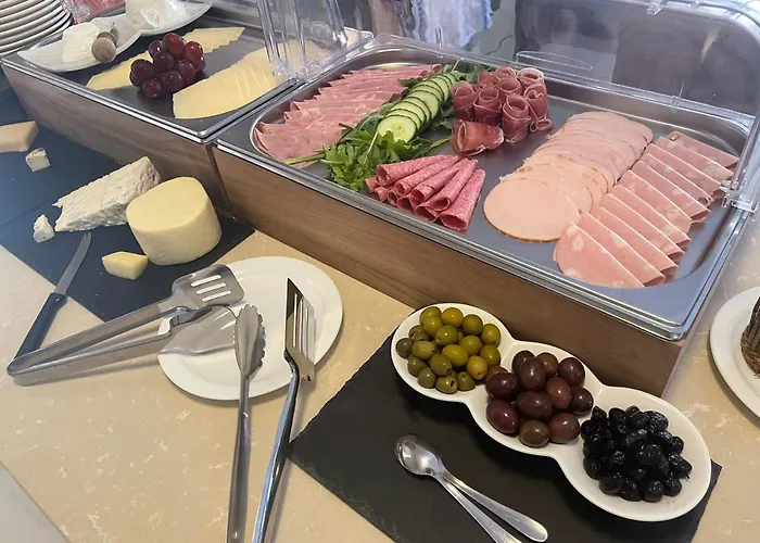 Bed and breakfast Fiftyfour West Boutique Living Għarb