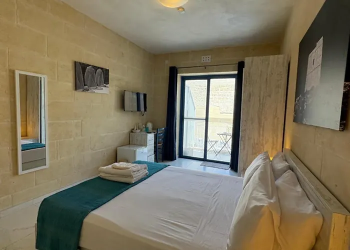 Fiftyfour West Boutique Living Bed and breakfast