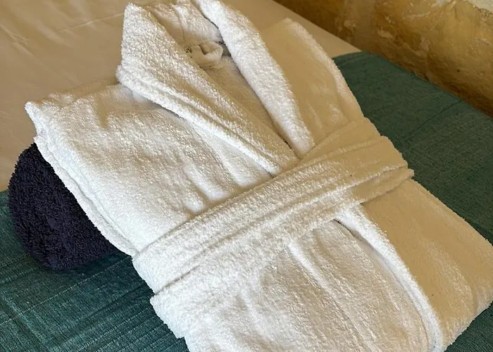 Fiftyfour West Boutique Living 4* Għarb