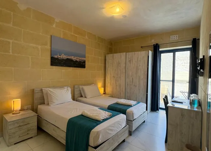 Fiftyfour West Boutique Living 4*